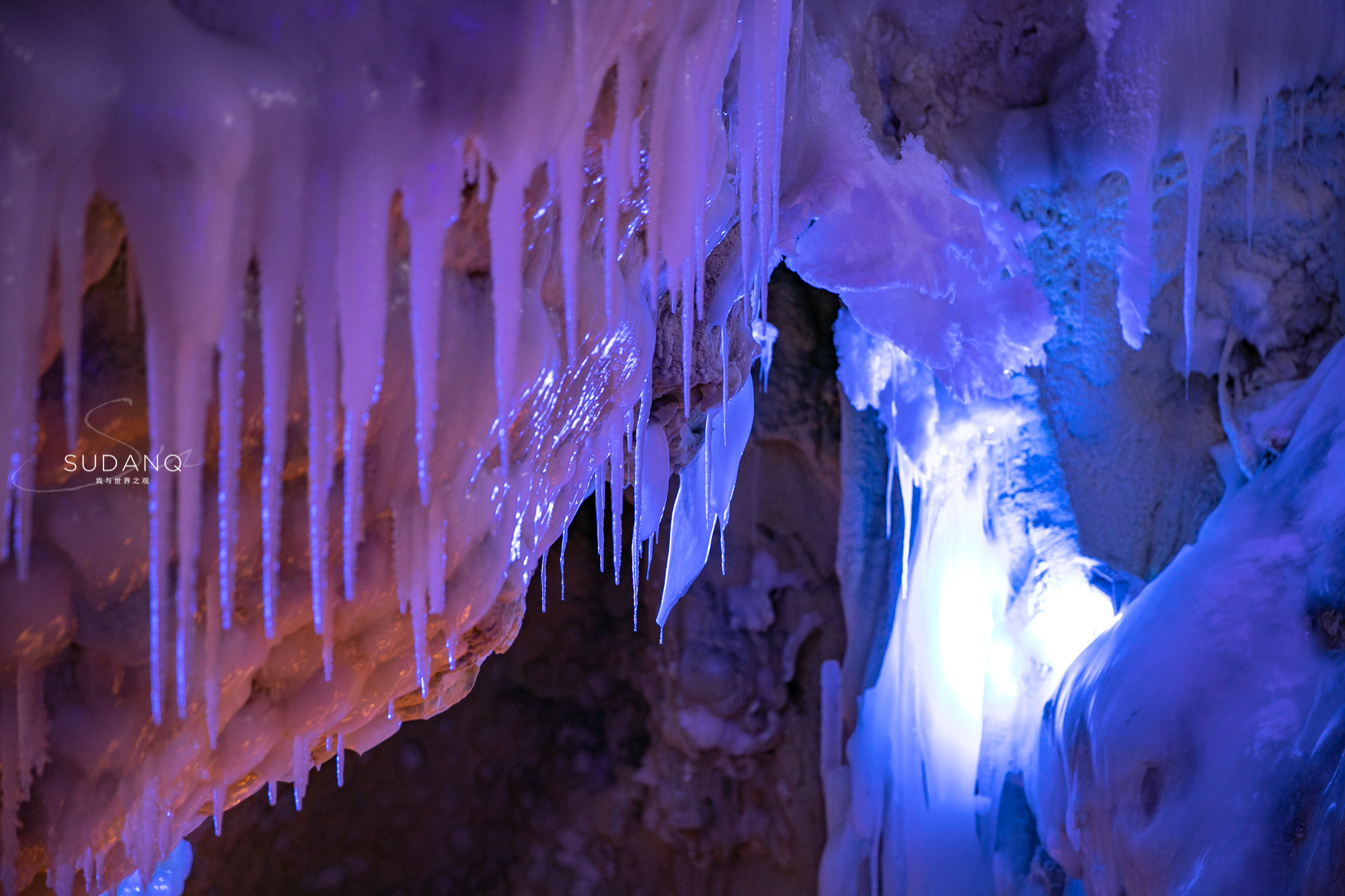广西哪个山洞最好玩最有名,广西深山最美山洞