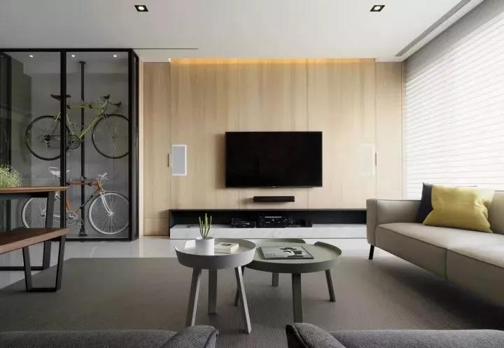 墙面除了刷漆和壁纸还有什么,原来涂料墙还能刷乳胶漆吗