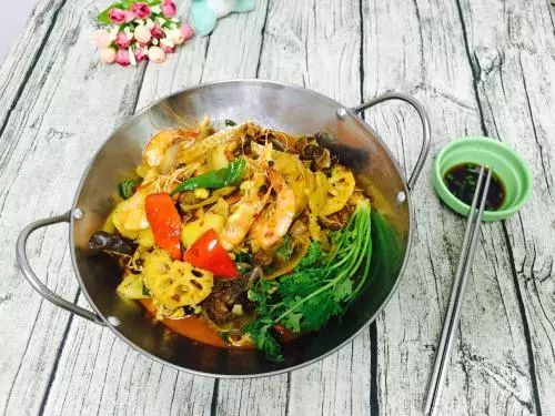 麻辣香锅家常做法不用香锅底料,麻辣香锅底料的正宗做法和配料