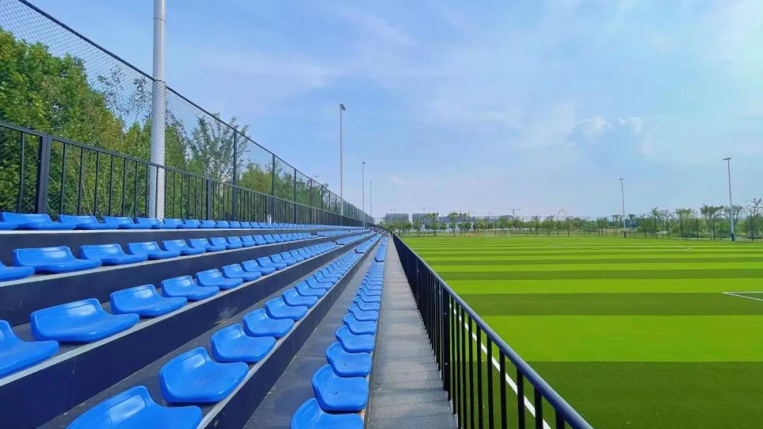 南京汤山哪里可以玩皮划艇,汤山矿坑公园三叠湖皮划艇