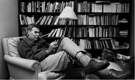 雷蒙德卡佛诗,雷蒙德卡佛简介