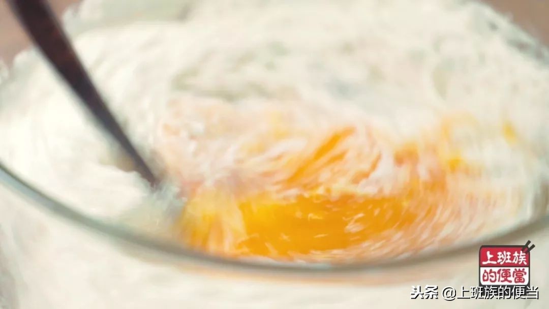 如何用平底锅做披萨不用酵母粉,想吃披萨不用去外面买了