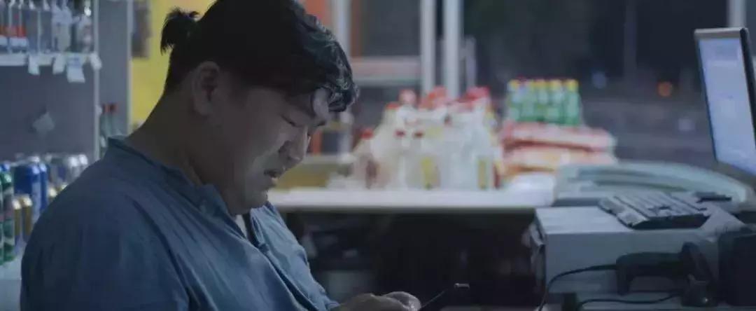 今年最催泪短片：“你的朋友圈里，还有朋友吗？”