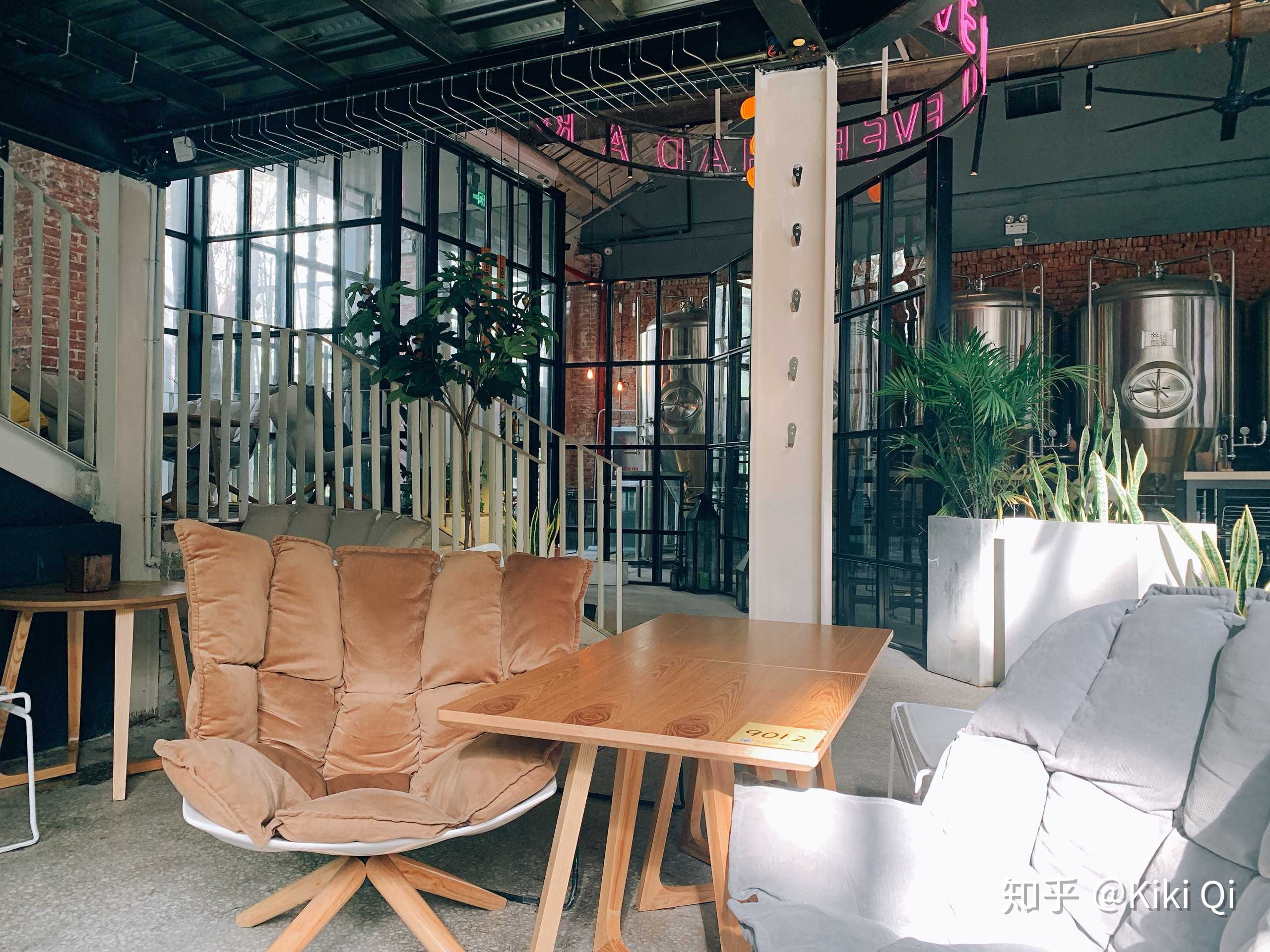 郑州有什么好吃的美食,郑州有什么好玩的地方情侣