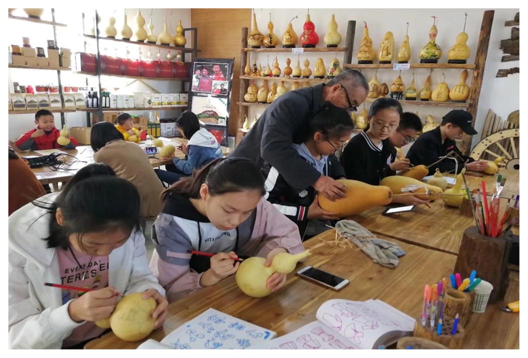 春天到户外寻一场花开,春天踏青来看花