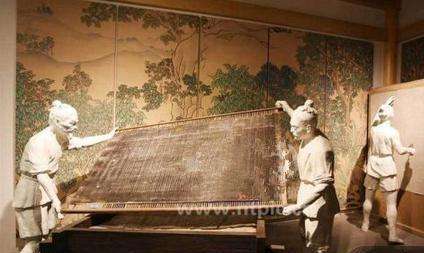 造纸的时候怎么样才能让纸更光滑,怎么样使纸张变平整