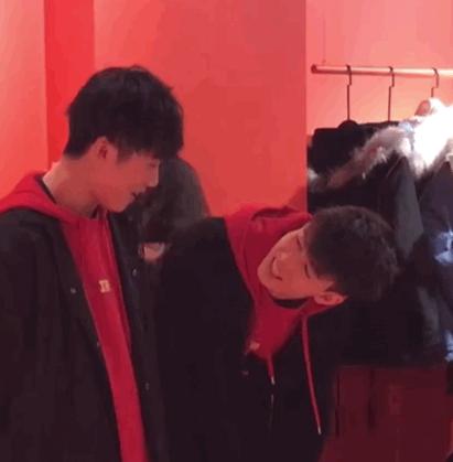 KPL取名鬼才:花海无铭CP一诺暖阳少女系列,诺言857蹦迪,Cat被封号