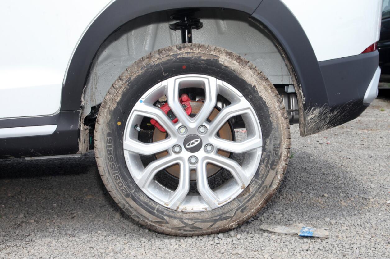 奇瑞瑞虎3x自动挡评测,奇瑞瑞虎3x新款自动挡试驾