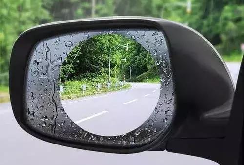 夜间下雨开车看不清楚后视镜,夜间下雨开车看不清后视镜