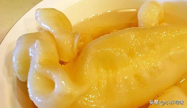 它和赤松共生，商家大力炒作，如今35元1斤，很多人拿来煲汤