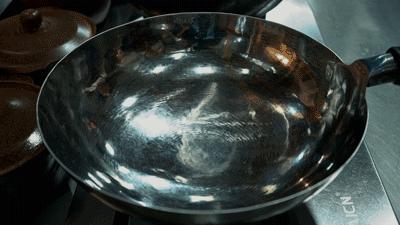 不粘锅骗人视频,不粘锅欺骗消费者