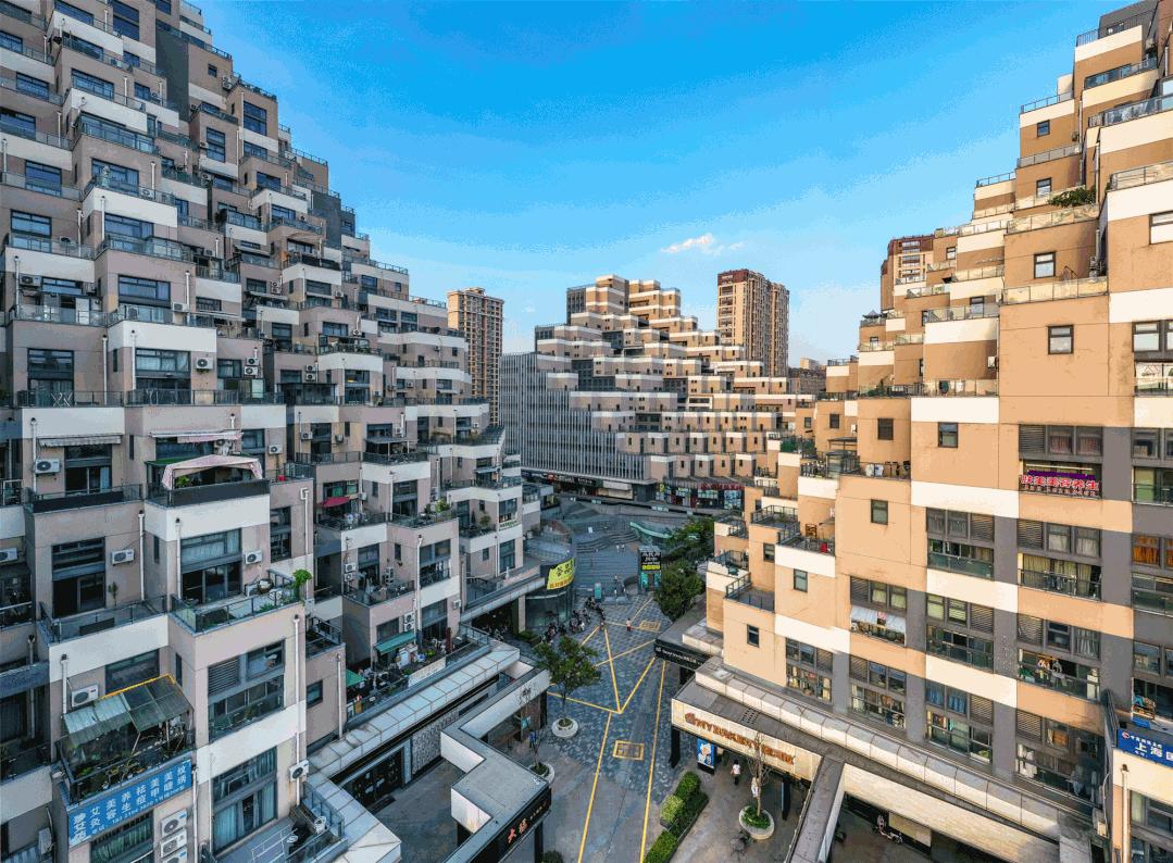 阿里巴巴园区星巴克,阿里巴巴100亿造车项目