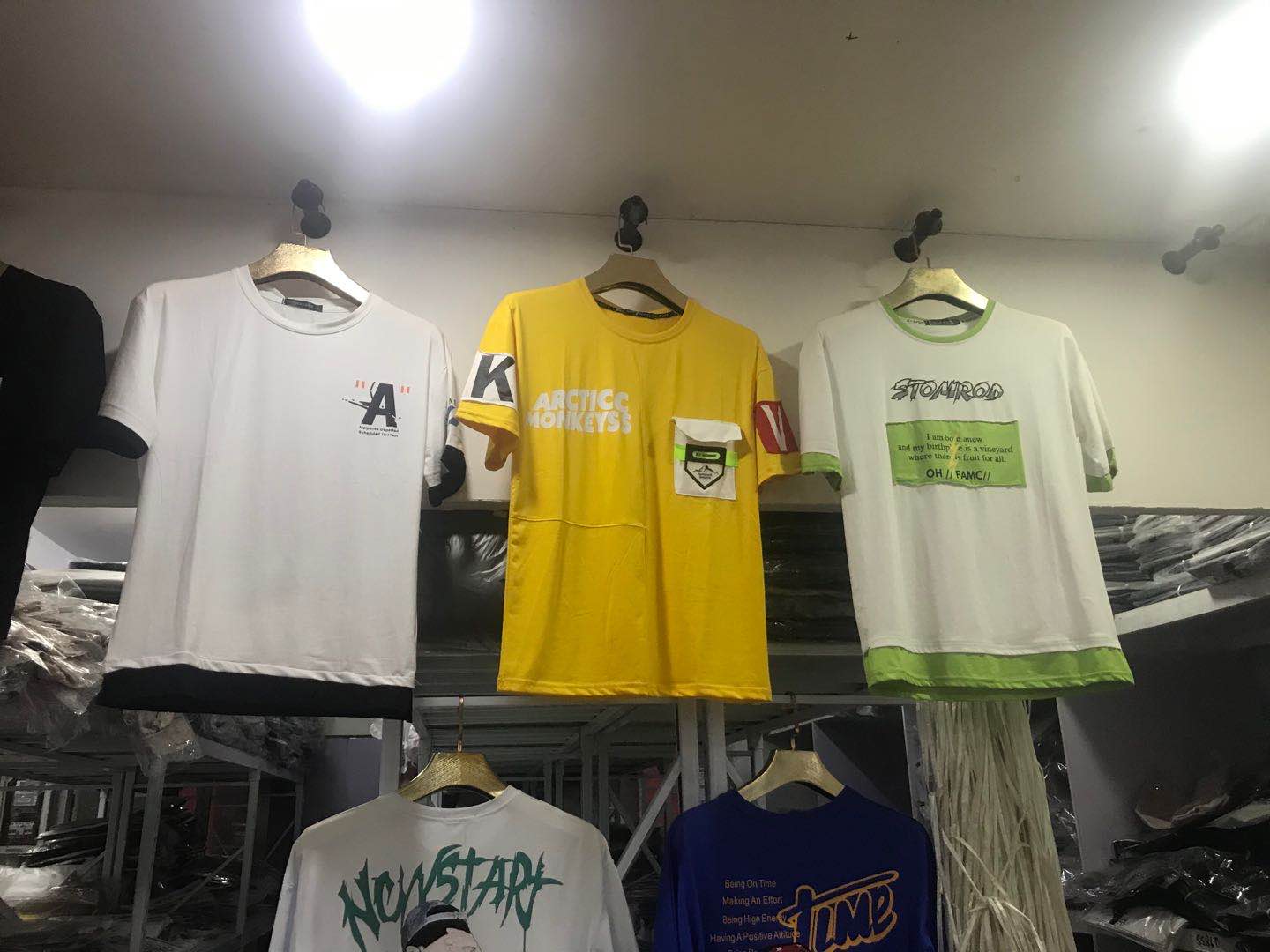 摆棉被套地摊能赚钱吗,在农村摆小吃地摊赚钱吗