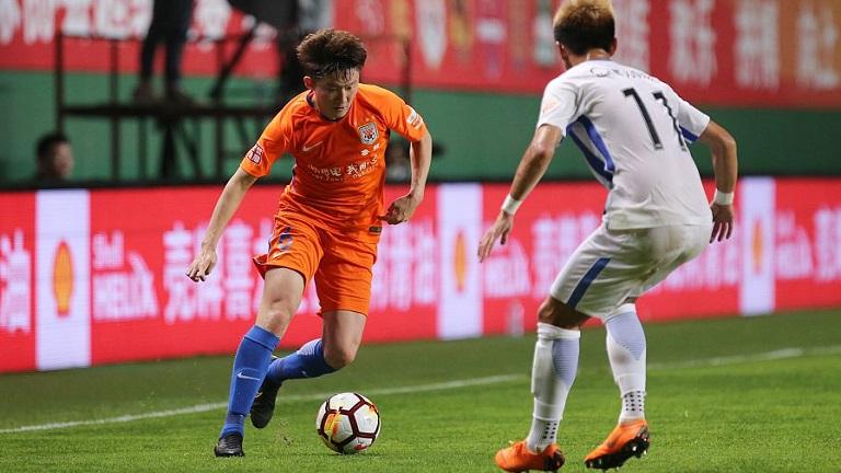 王彤鲁能左后卫还是右后卫,王彤鲁能边卫完整版