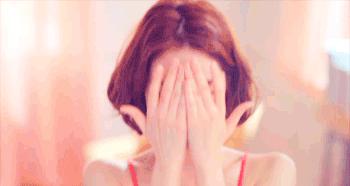 韩斯清把pony给迷住了！李佳琦+小P老师也上瘾，不愧是鼻祖级BB霜