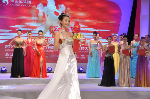 模特走秀内衣裤怎么处理,内衣模特走秀怎么才好看