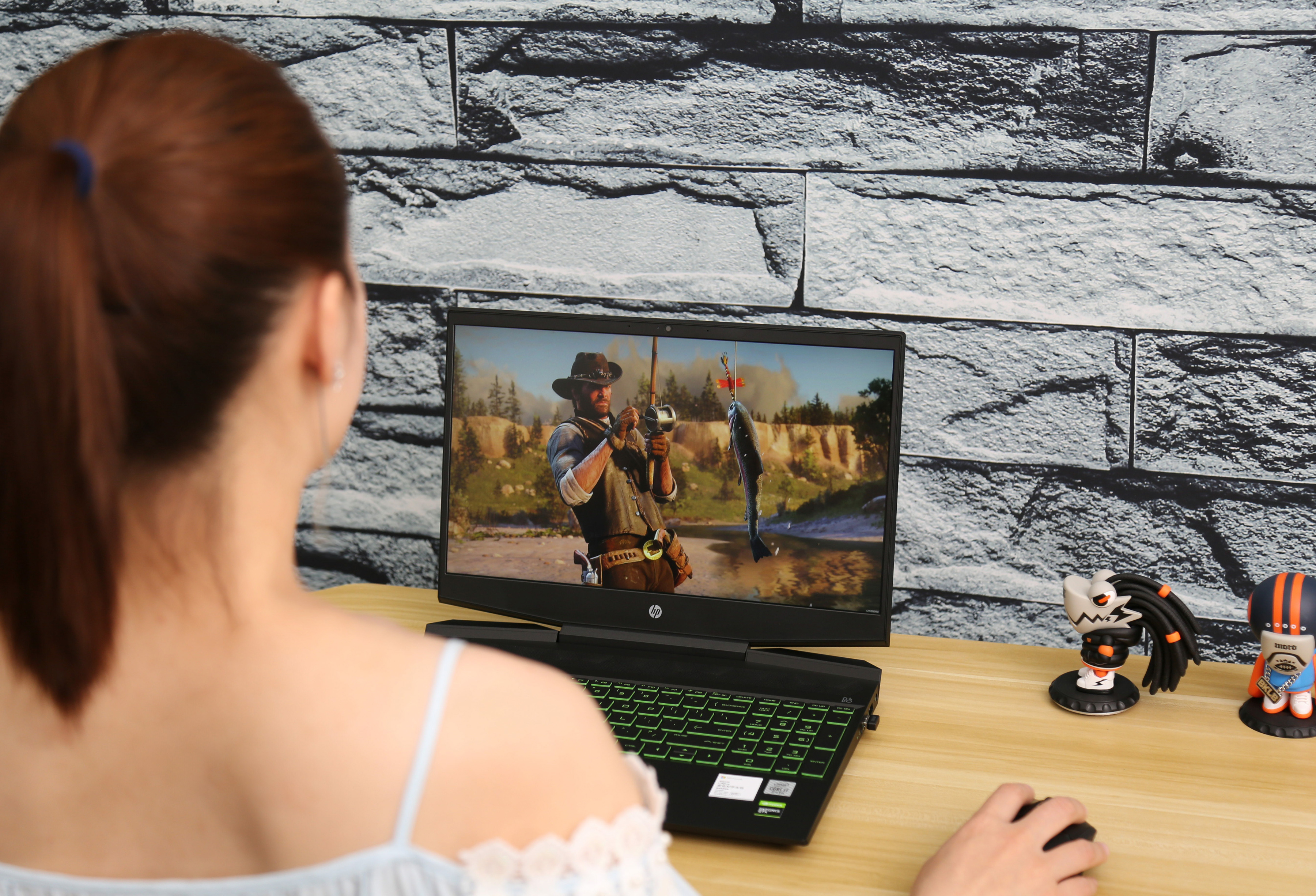 2017年惠普轻薄游戏本光影精灵6,惠普光影精灵6锐龙版高色域