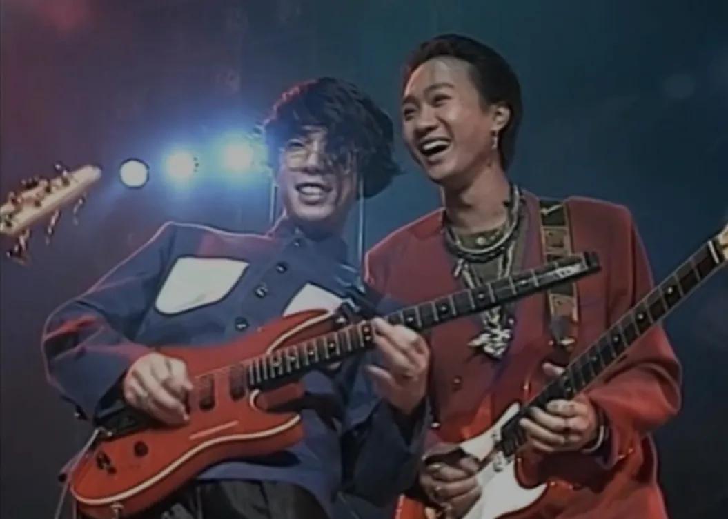 吉他手李延亮厉害还是黄贯中,黄贯中我是歌手殿堂级吉他手