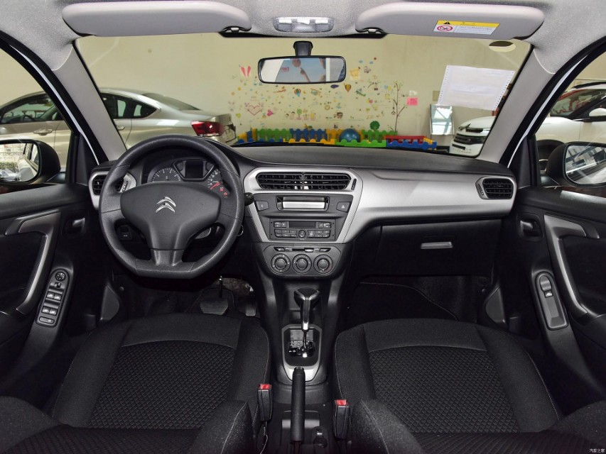 雪铁龙降不降价,雪铁龙爱丽舍低配与高配的区别