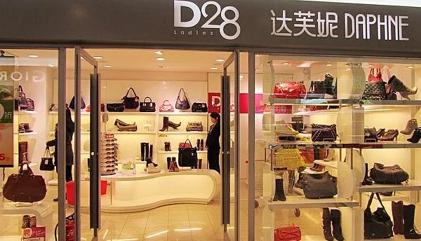 实体店面临的困境,实体店到底该何去何从呢