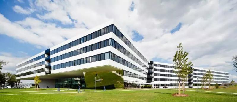 阿迪达斯现代化工厂,阿迪达斯亚太及大中华区总部大楼