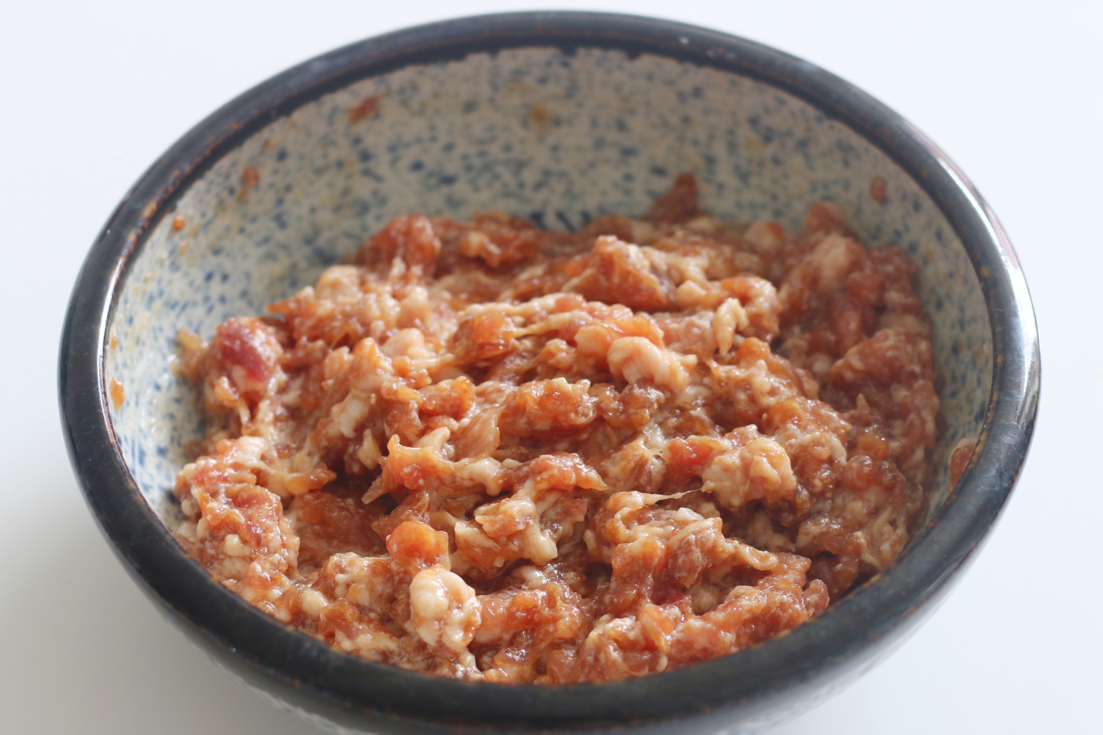 这才是生煎包最正宗的做法,最好吃的生煎包馅儿制作