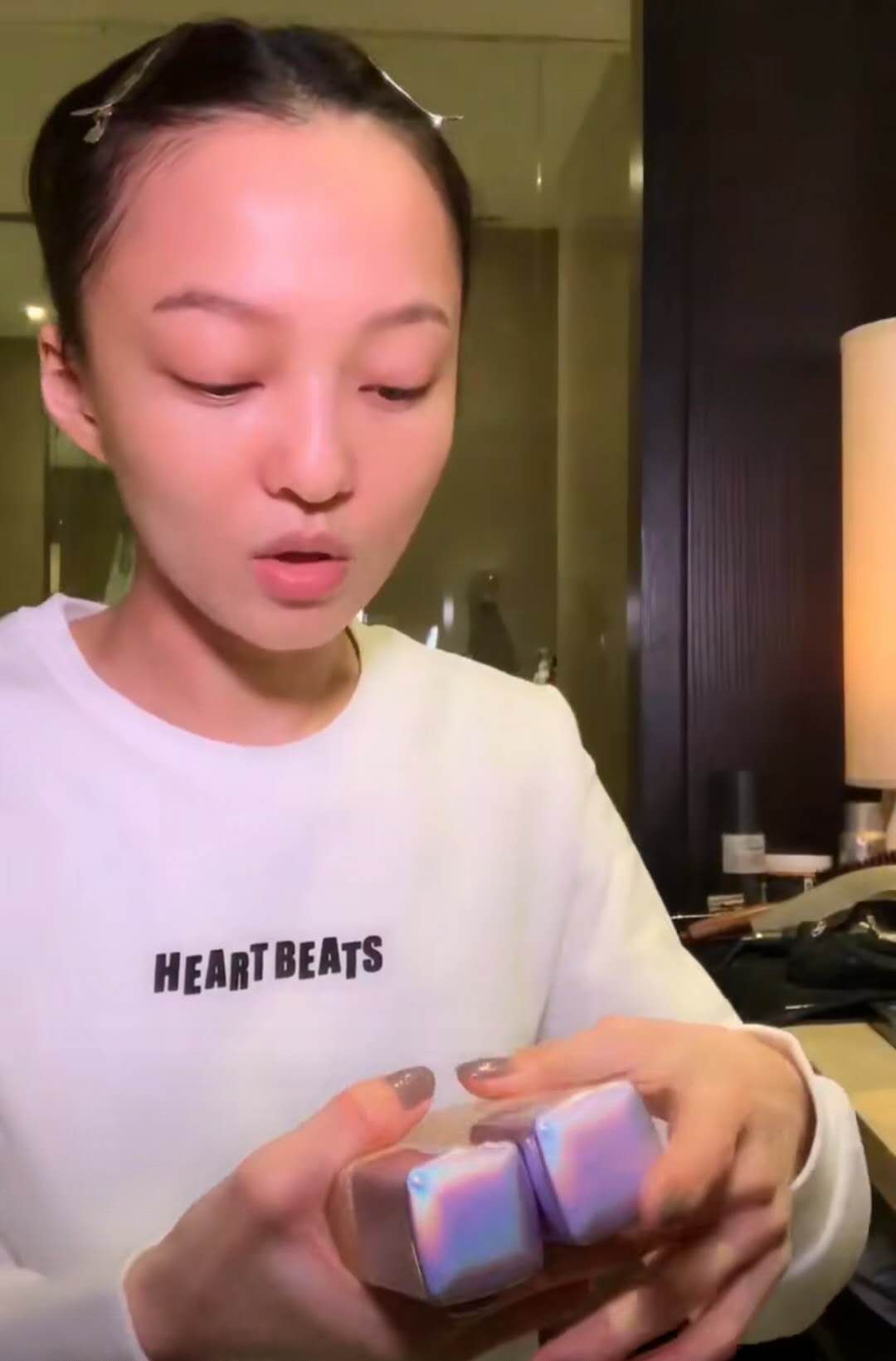 张韶涵推粉底,张韶涵李佳琦粉底液