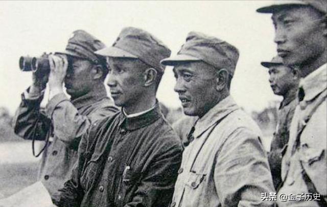 被称为战略家极难！*伯承刘**却早就称粟裕为战略家，粟裕当得起吗？