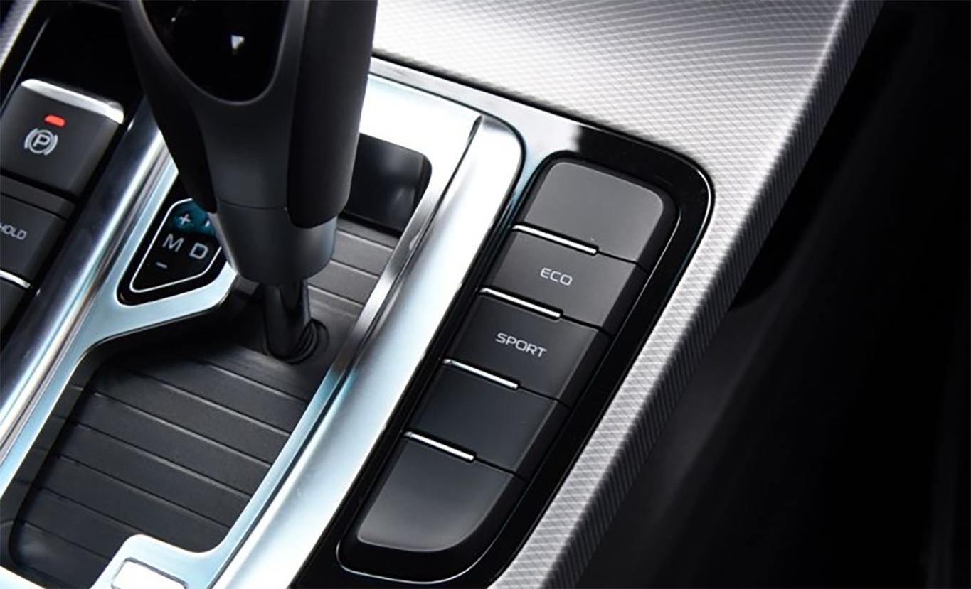 吉利顶梁柱,吉利帝豪gl车各项功能解读