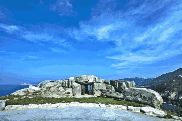 中国版圣托里尼，就在南麂岛！住一次悬崖洞穴酒店