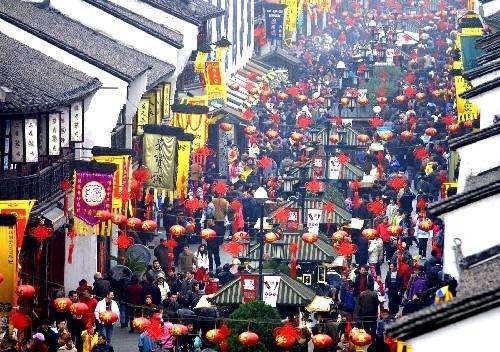 最热闹的网红美食一条街,十大美食网红街在哪