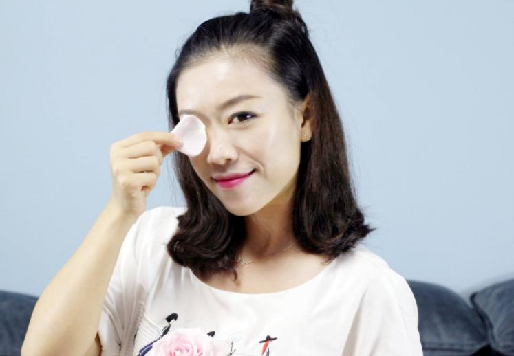 化妆小技巧想拥有完美的妆容,怎么化妆才保持一天不掉妆技巧