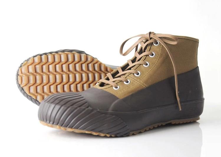 下雨天该不该穿aj,适合在雨天穿的aj