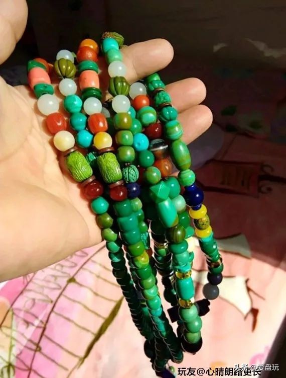 男青年戴什么手串比较合适,夏天到了男人戴这种手串才叫霸气