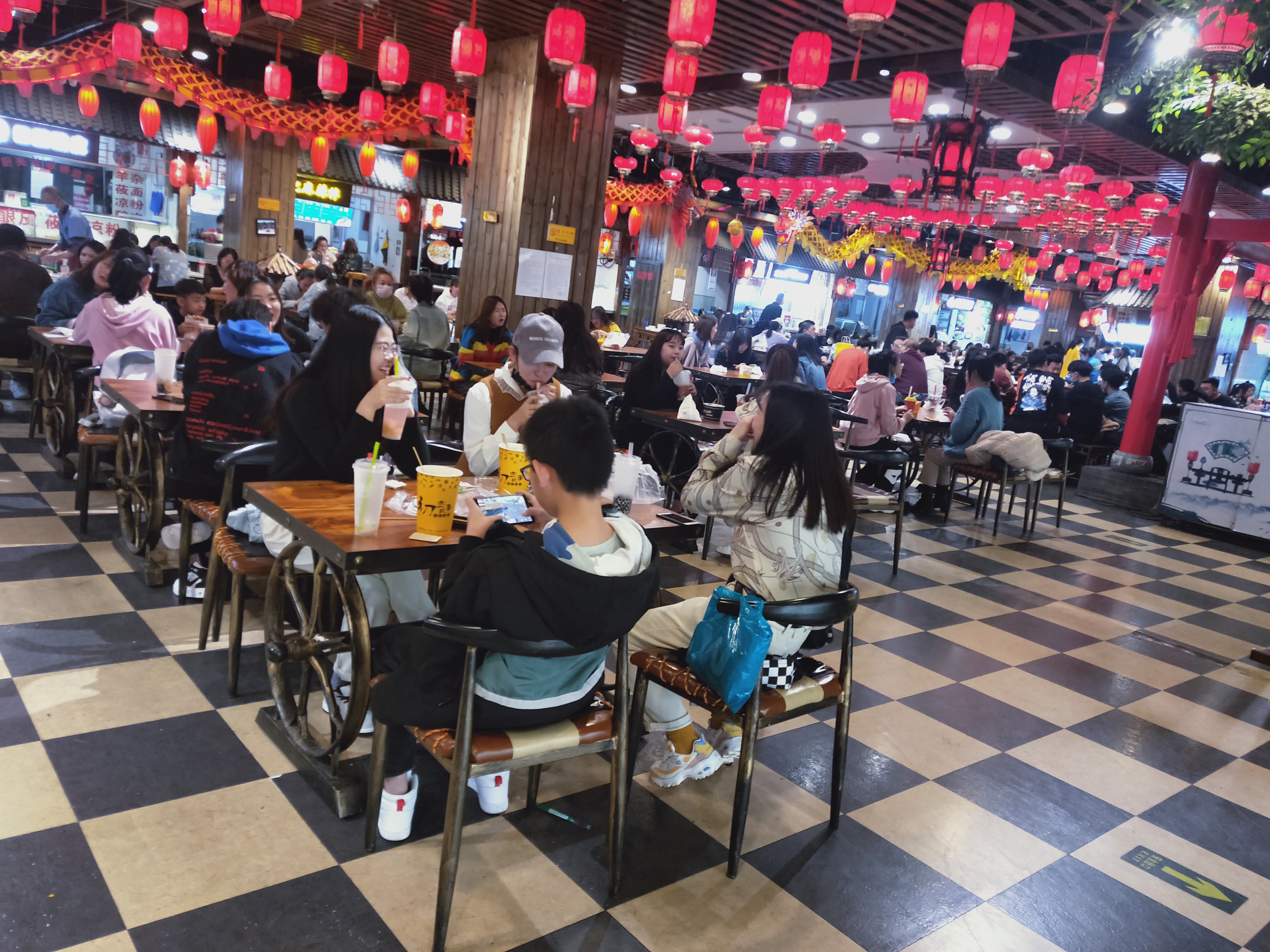 疫情解封后的美丽城市,疫情解封后的乡村