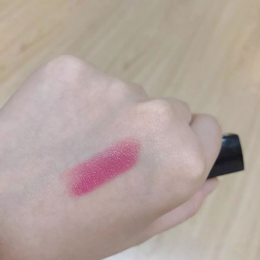 奇葩口红色号居然挺好看,奇葩口红色号叠涂