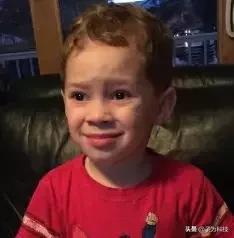 在国外卖皮蛋和咸鸭蛋被抓？歪果警方：不适合人类食用…