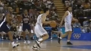 尤纳斯评价赵继伟,亚洲第一控卫郭艾伦展现精彩球技