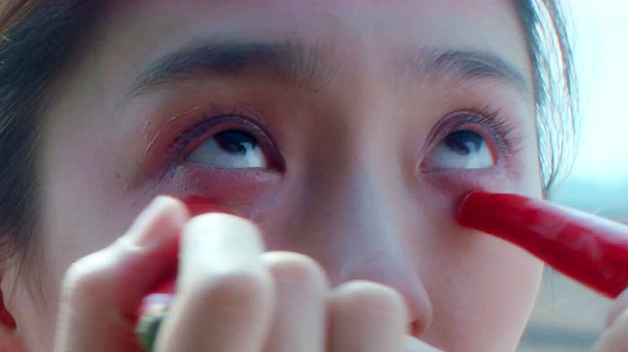 女人爱哭是什么原因,女人爱哭因为什么