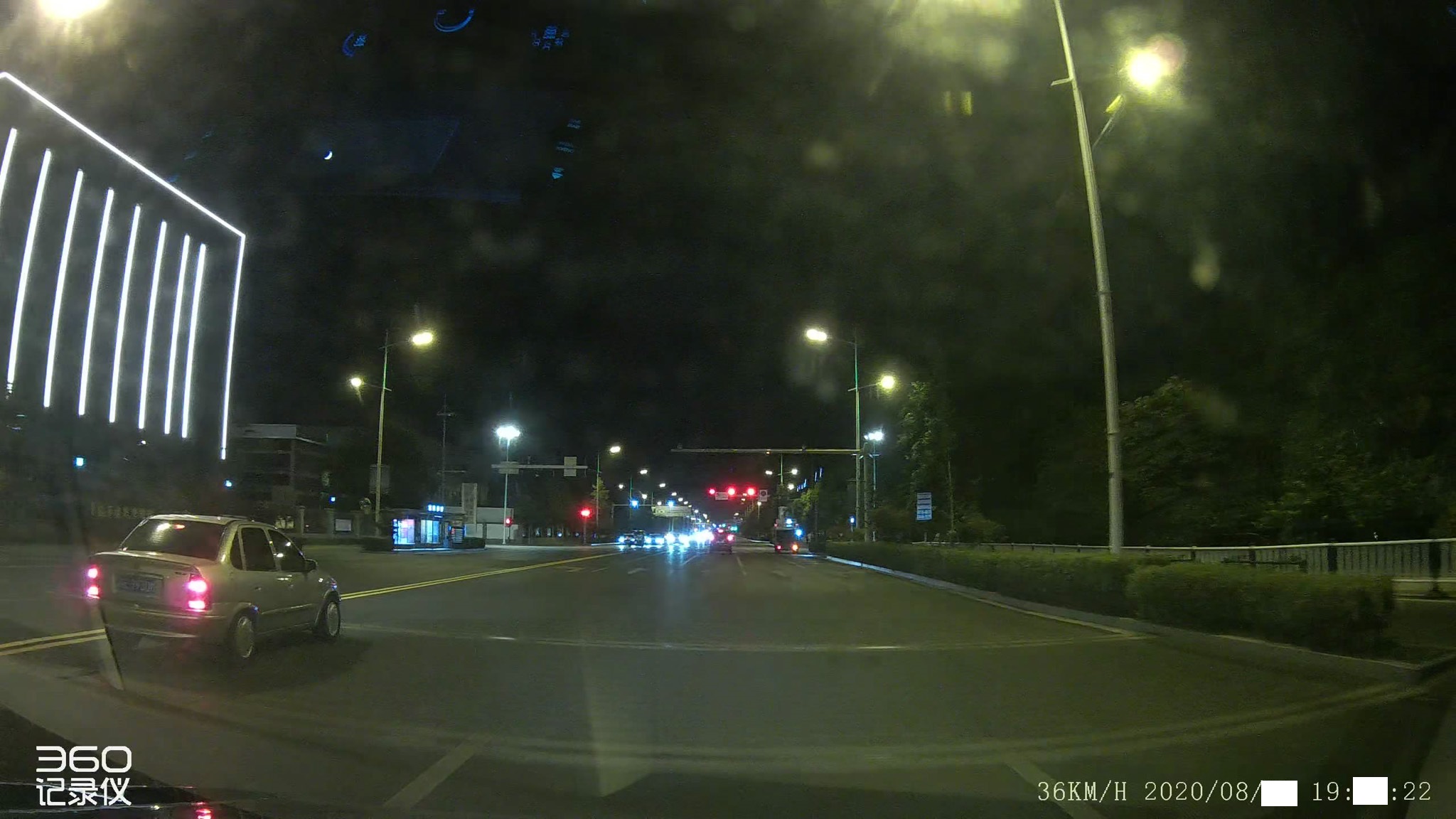 360记录仪g580与g600哪个好用,360g580行车记录仪怎么样