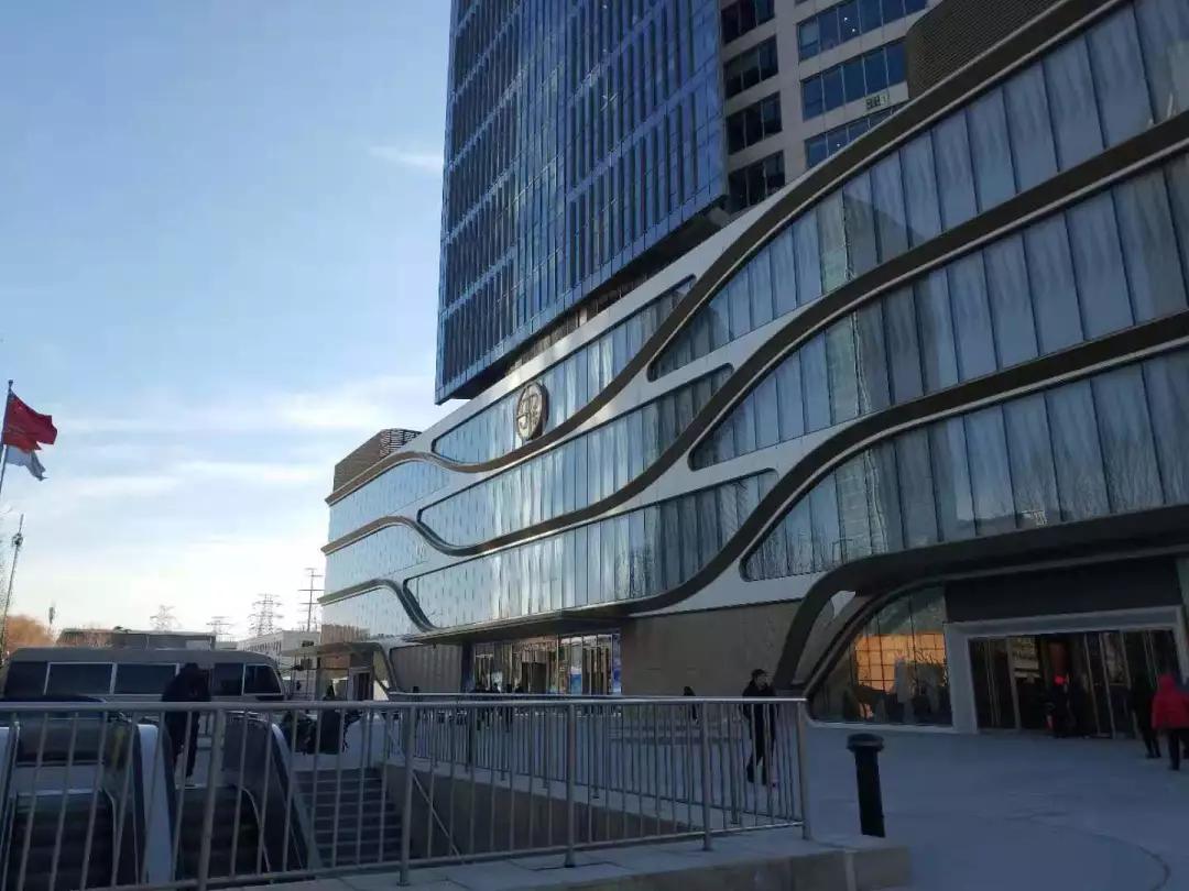 探店SKP-S:S式换挡，脱下古装，拥抱新青年|新商业