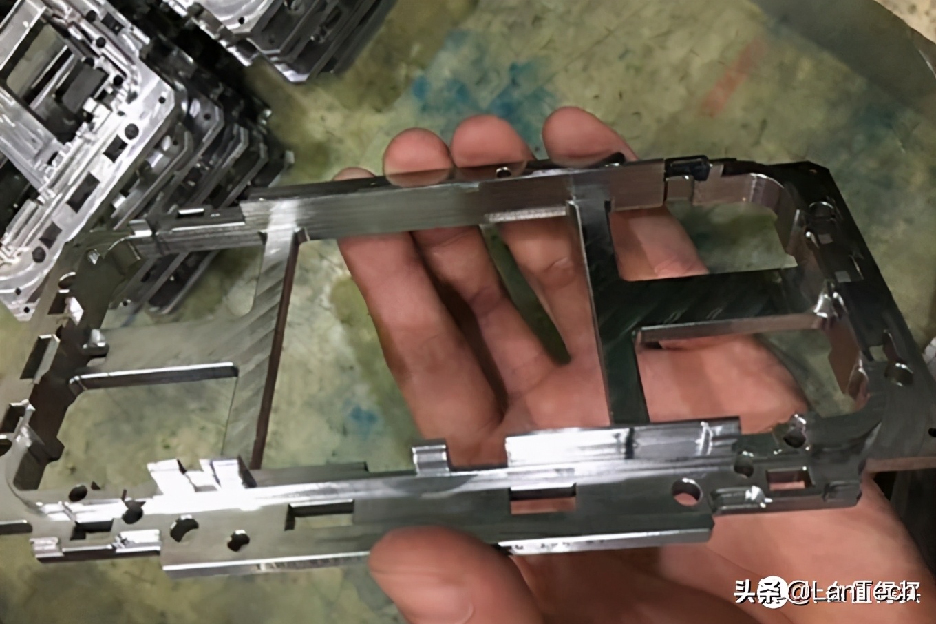 你现在用的手机是代工的还是原厂？详解国内TOP10厂商那些事