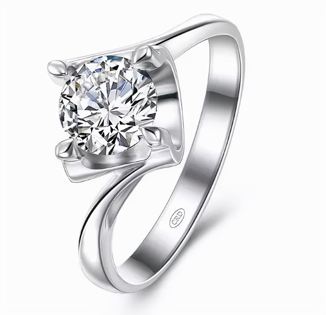 50分的钻戒做什么款式好看显大,如何让钻戒更有意义