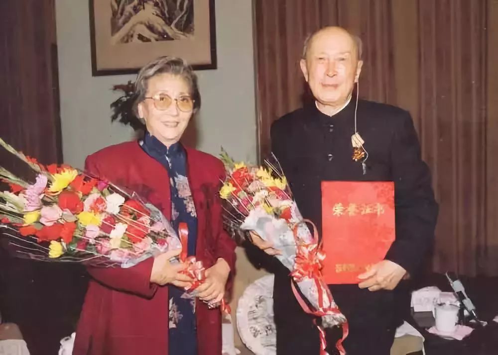 蒋英温情回忆钱学森,钱学森和蒋英爱情