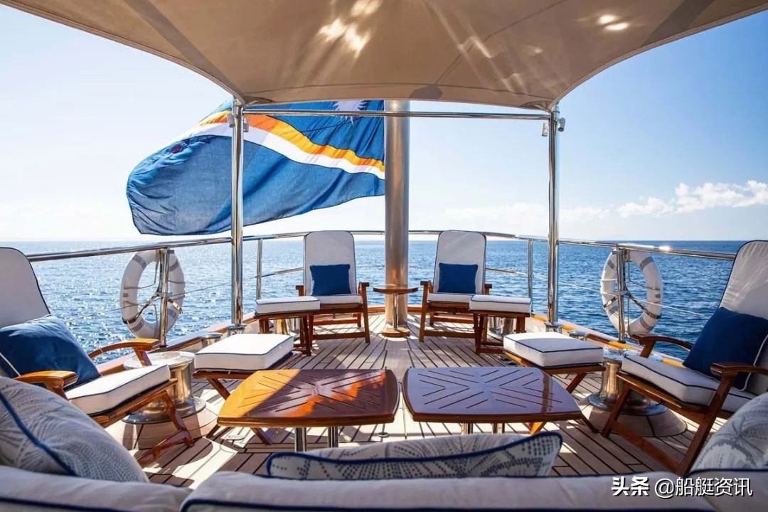 日本天皇号列车,天皇号轰炸机