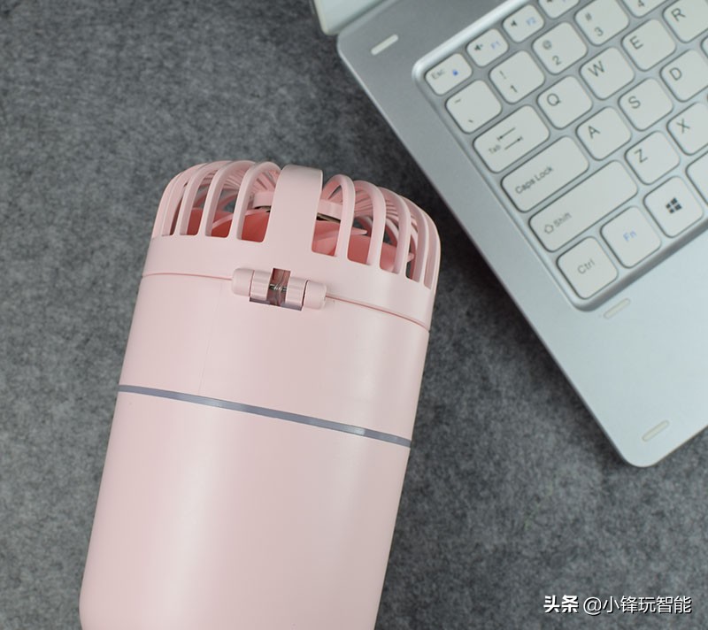 可以喷雾的小风扇便宜点,喷雾制冷小风扇