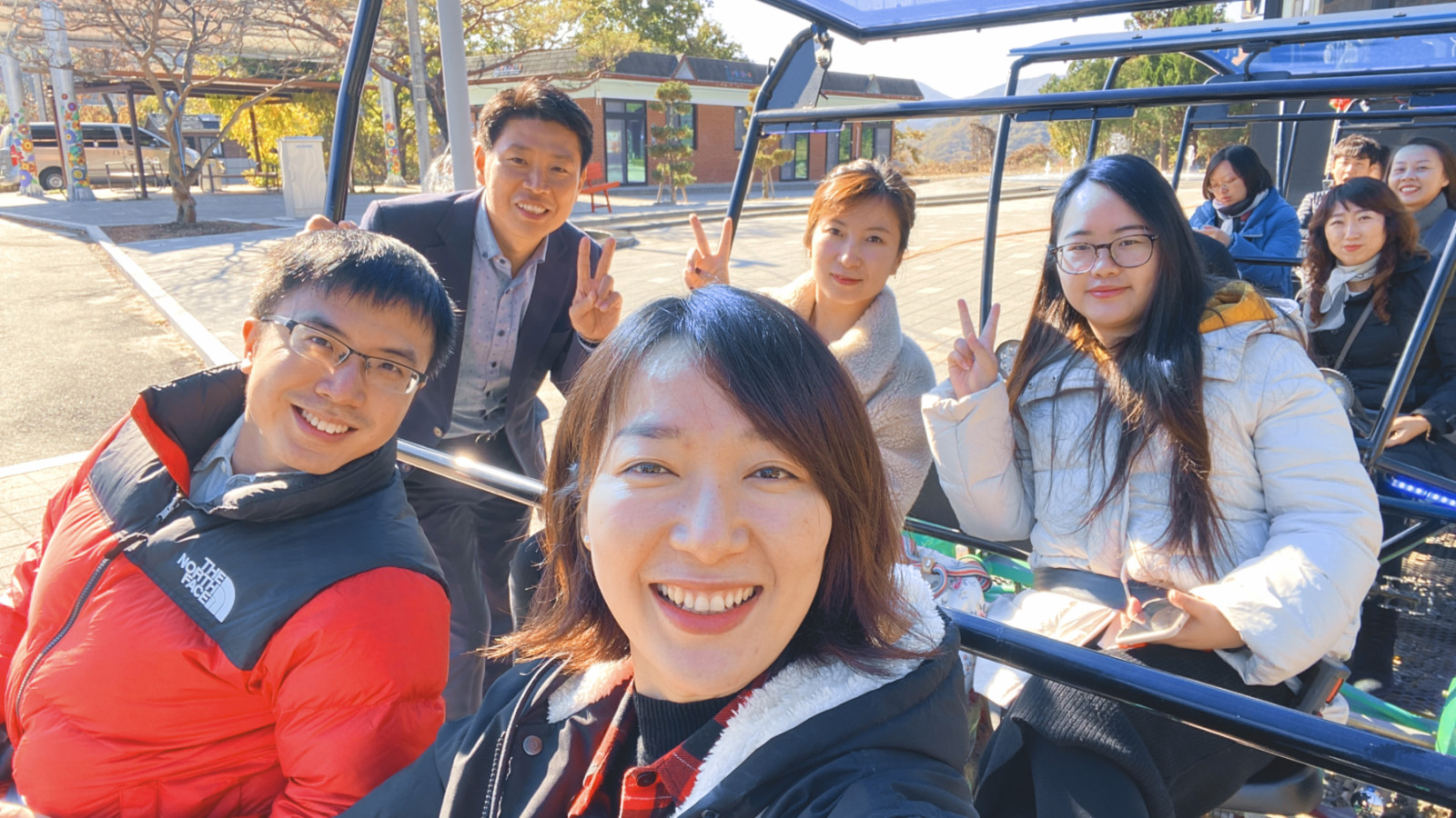 哇，人参随便挖！韩国还能这么玩