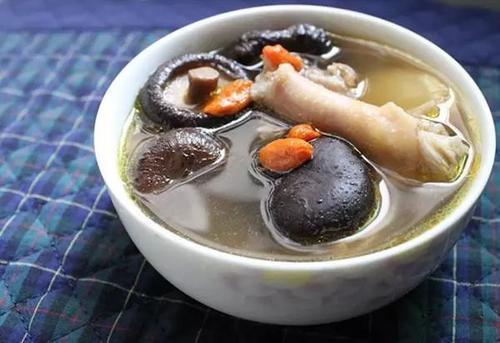 炖汤是高压锅好还是砂锅好,炖汤用高压锅还是砂锅