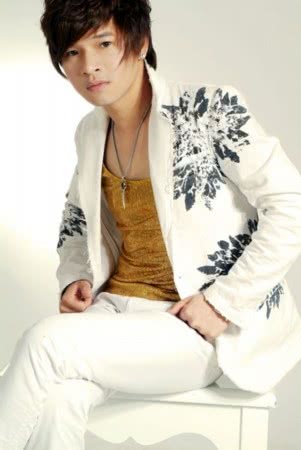 许嵩从网络到歌手到底有多厉害,网络歌手许嵩现状