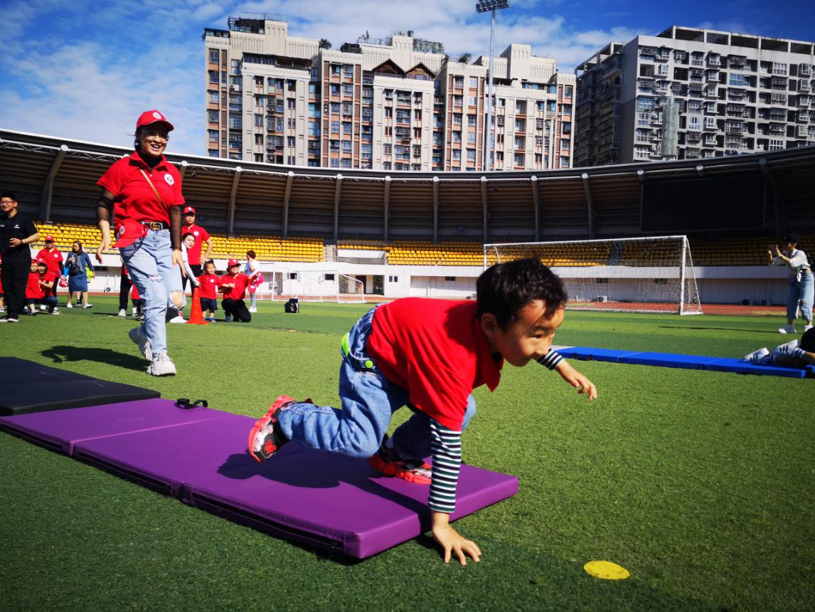 成都市天府幼儿运动大会,龙泉镇中心幼儿园亲子运动会